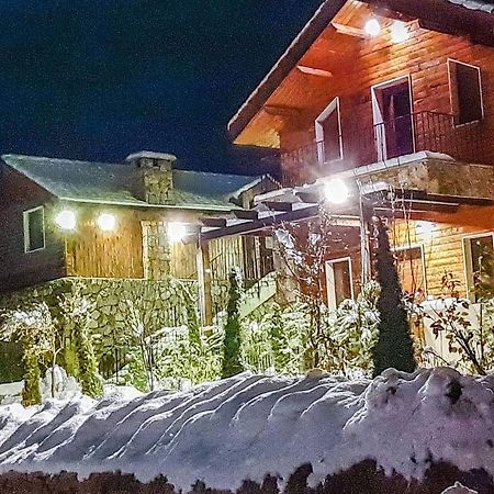 Villars Mayrūbā エクステリア 写真